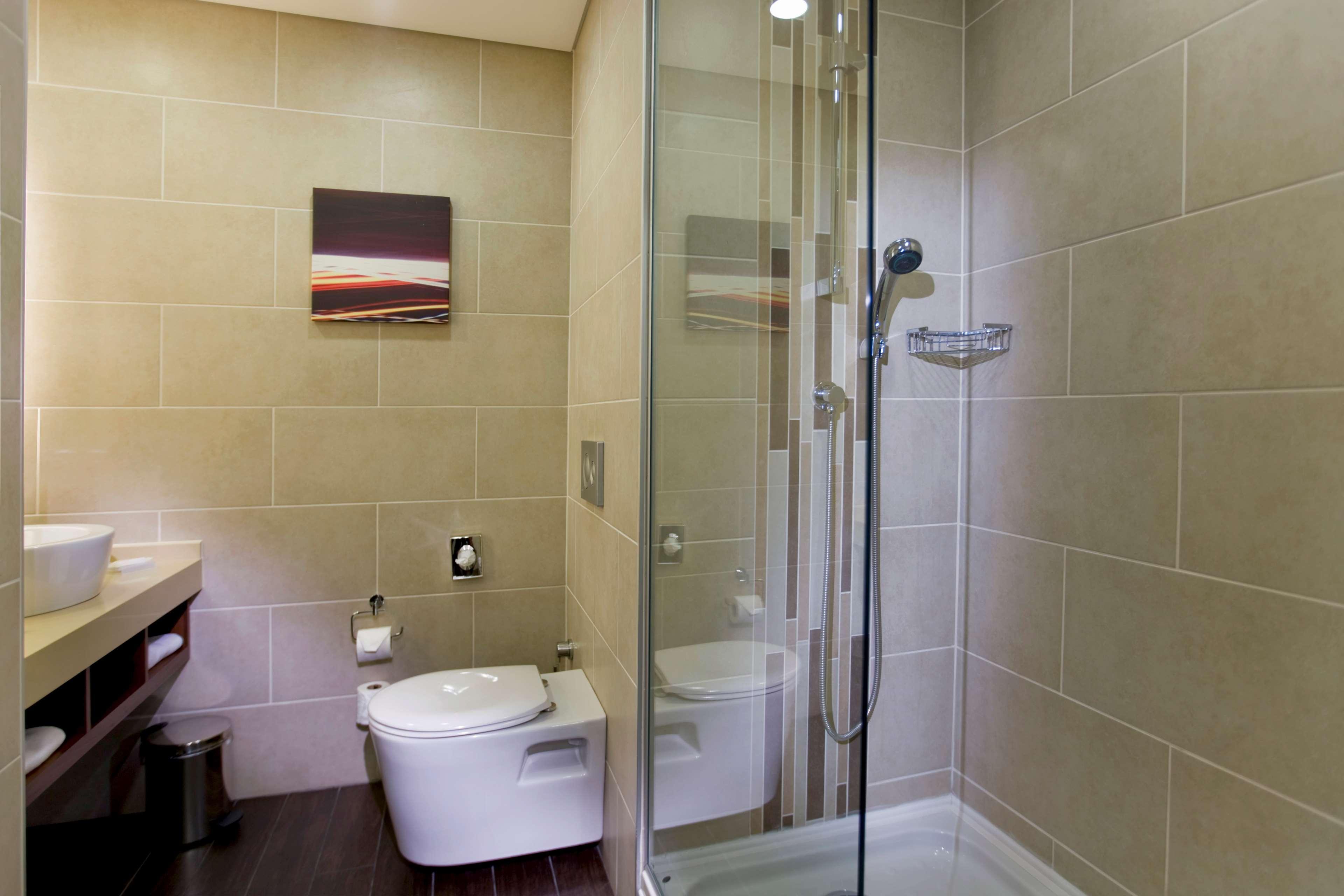 Hilton Garden Inn Кютахия Екстериор снимка