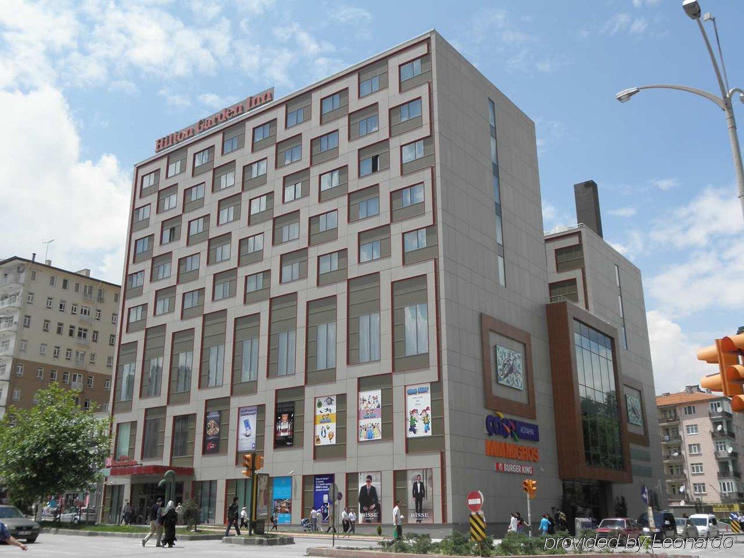 Hilton Garden Inn Кютахия Екстериор снимка